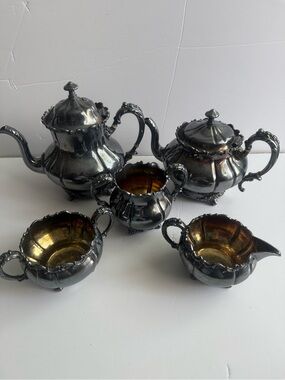 Antique Vintage meridian double Silver Plated 5 Piece Set, 2 TeapotsCoffeeCream
